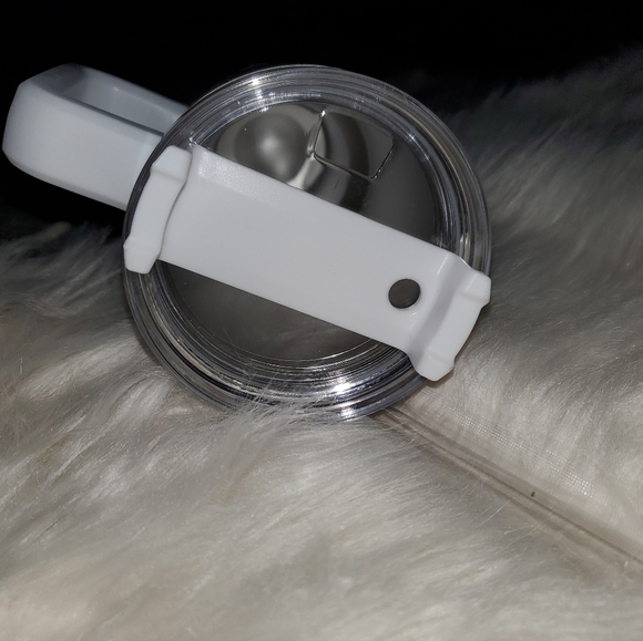 "Life is better with Cats" Insulated Cup - Picture 4 of 7